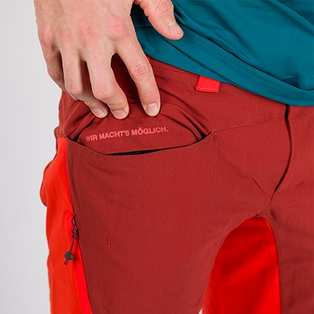 freestyle_short_wir_machts_moeglich_skinfit