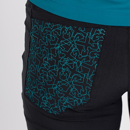 raiba_hose_tasche_druck_hinten_skinfit