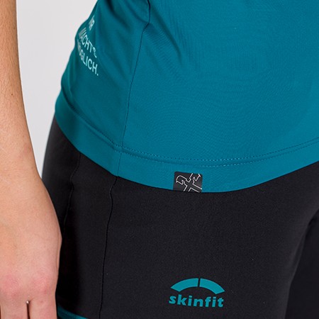 raiffeisen_landesbank_vorarlberg_damen_t-shirt_unterer_bund_skinfit