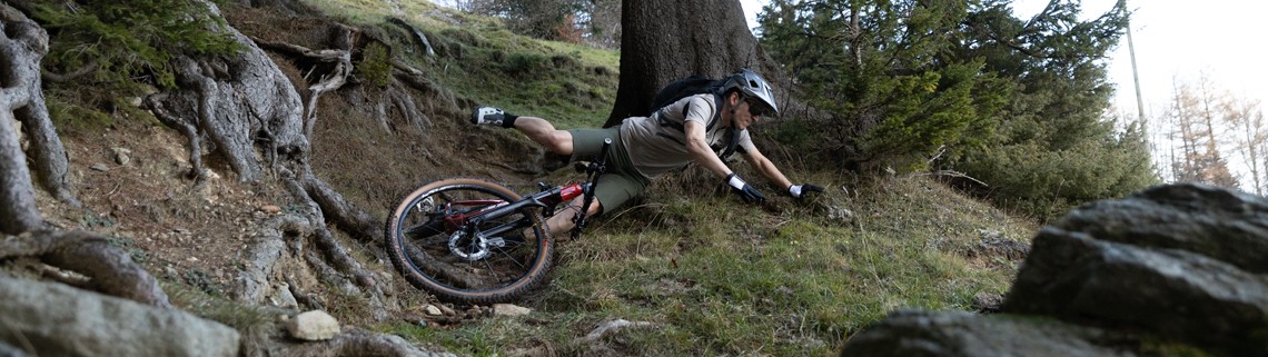 rad-crash-unfall-crashreplacement-austausch-reparatur-skinfit