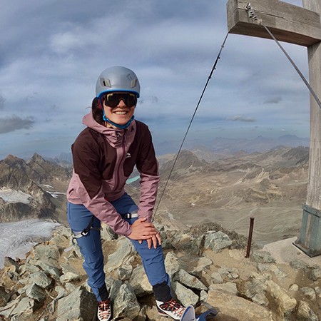 vicky_feineler_herzensprojekt_crew_piz_buin_gipfel_skinfit