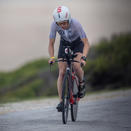 laura_jansen_suedafrika_ironman_athleten_skinfit