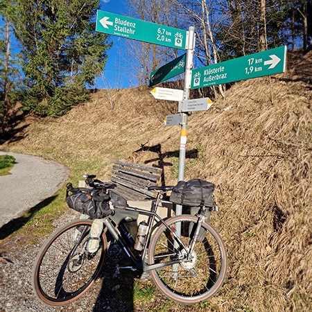 klostertal_gravelbiketour_bikepacking_gabi_skinfit