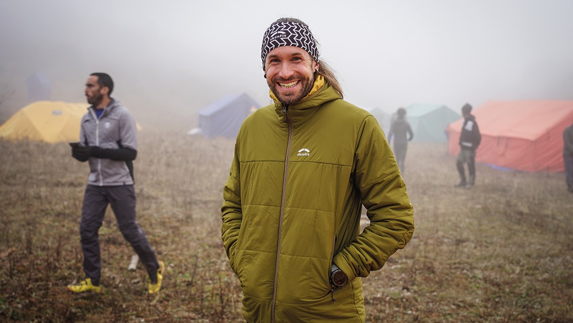 jens_kramer_beim_everest_trail_race_warme_kleidung_skinfit