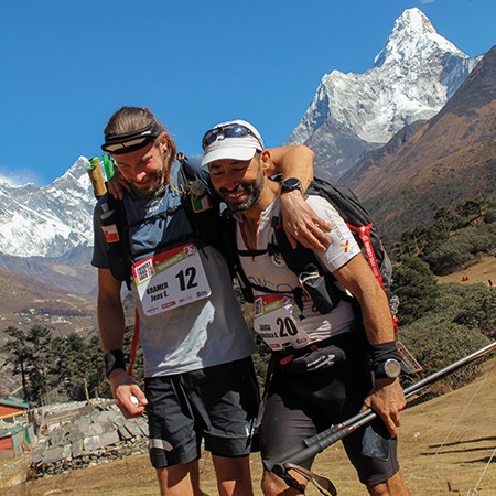 neue_freunde_beim_everest_trail_race_jens_kramer_skinfit