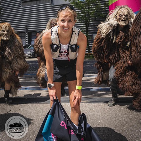 heidi_schwartz_portrait_sieg_trailrunning_athletin_skinfit