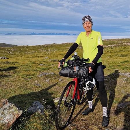 pan_celtic_ultra_race_gabi_winck_bikepacking_skinfit