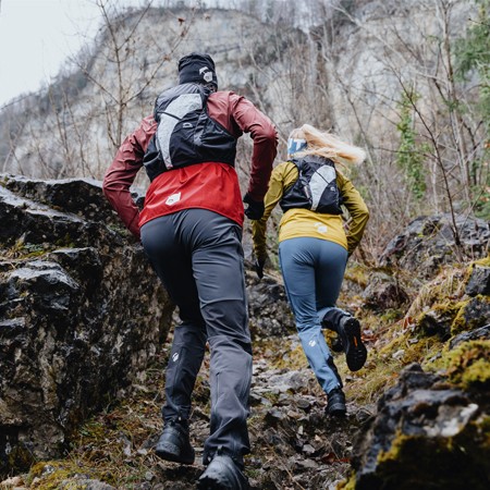 ganzjahres_sportoutfit_trail_skinfit