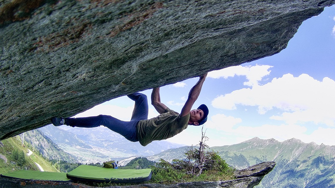 header-bouldern-berni-schwaiger-skinfit