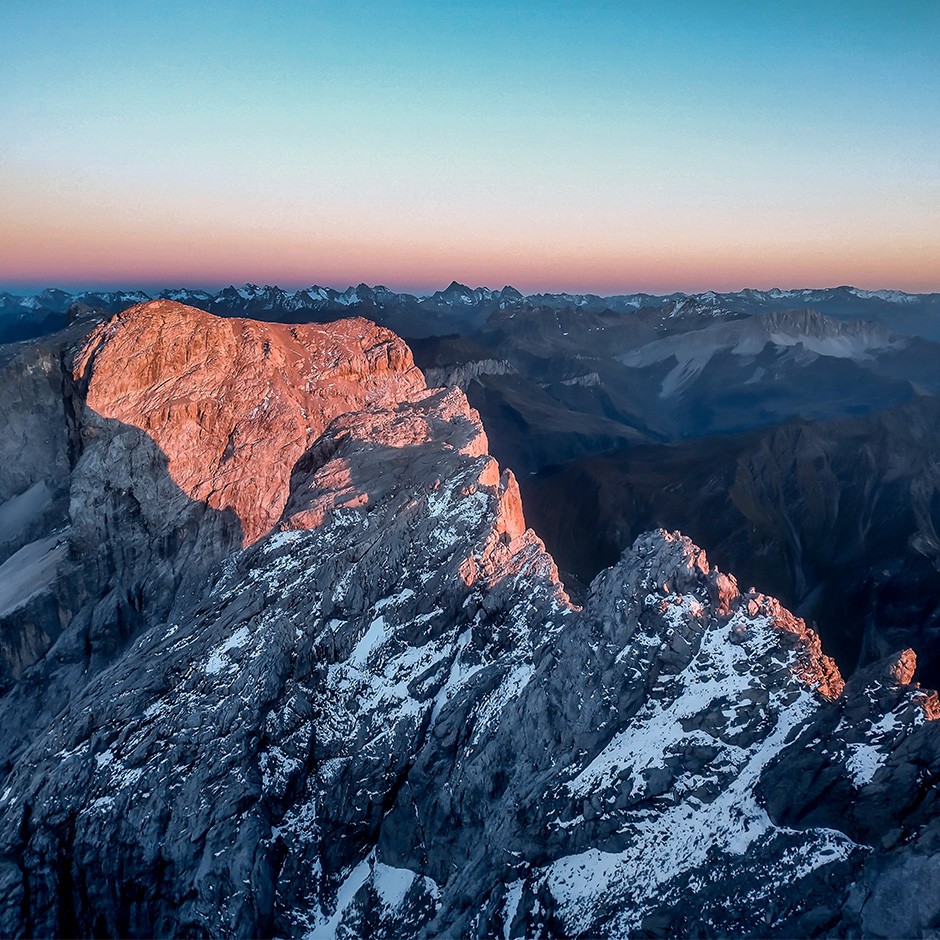 bergwelt-vorarlberg-sonnenuntergang-skinfit