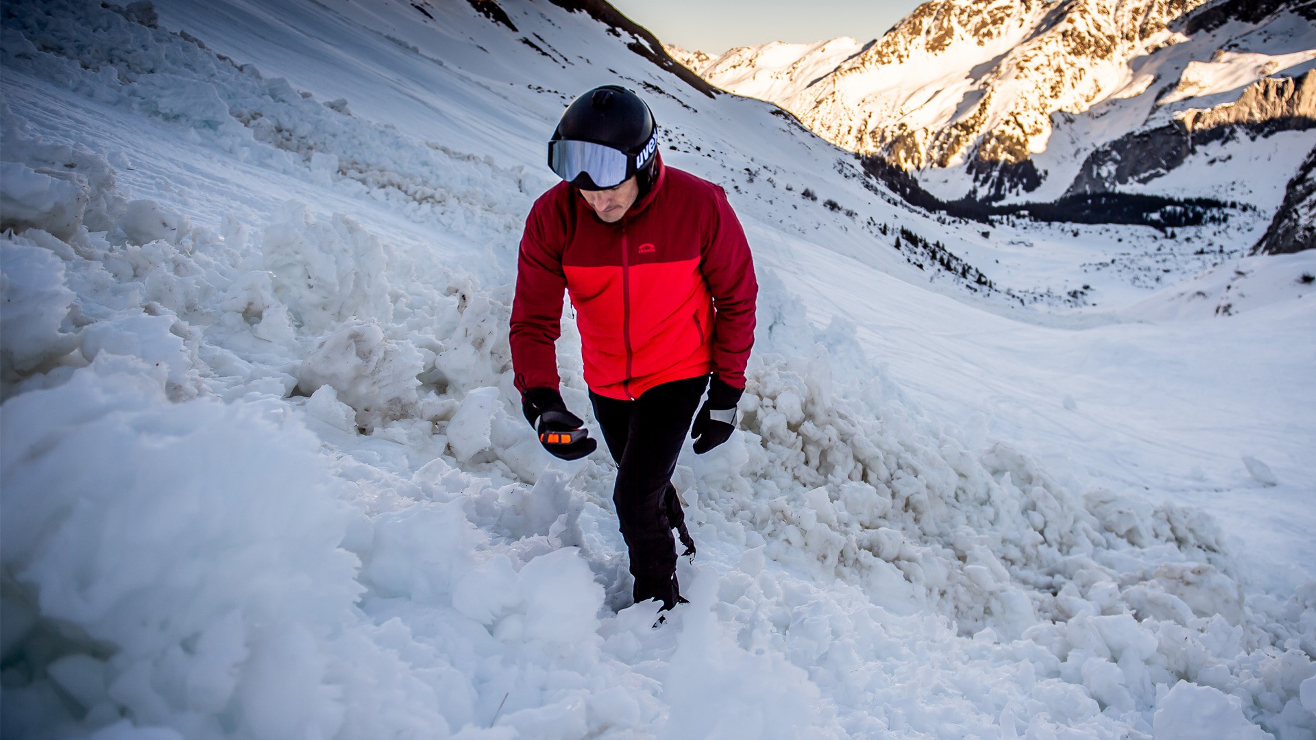 skitour-lawine-pieps-skinfit