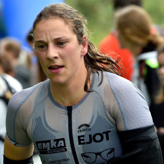 bullet-streamliner-triathlonanzug-sabine-lischka-skinfit