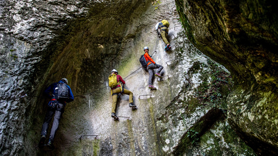 klettersteig-ausruestung-skinfit