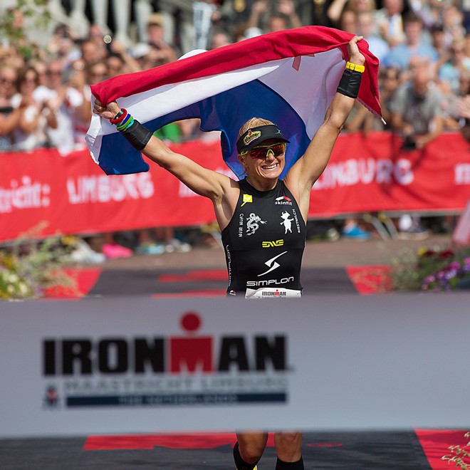 Yvonne van Vlerken beim Zieleinlauf