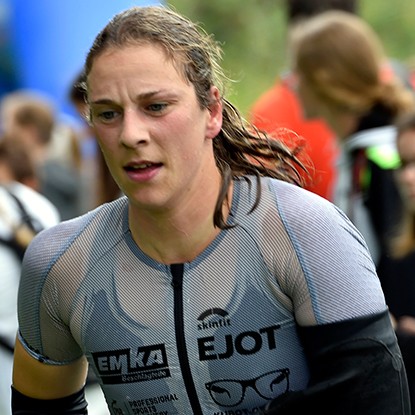 athleten-profi-triathlon-sabine-lischka-skinfit