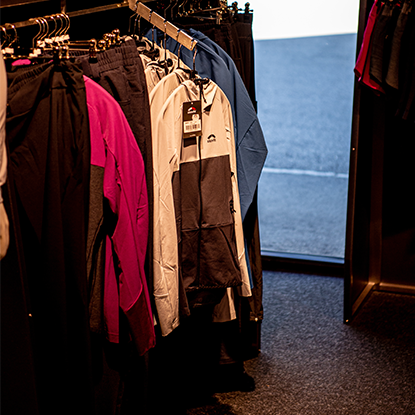 outlet-shop-store-4-skinfit